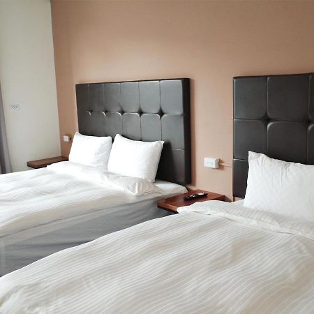 שייאו ליוקיו Happy Guesthouse מראה חיצוני תמונה
